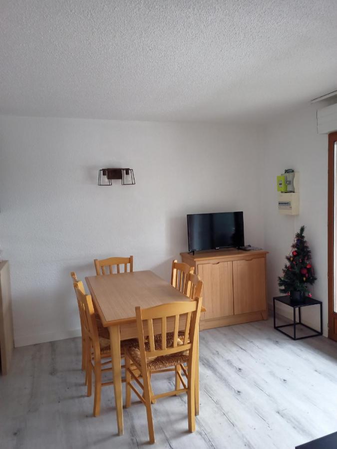 T3 Avec Terrasse 6 Personnes, La Joue Du Loup Apartment Luaran gambar